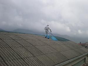 Rimozione amianto Sicilia - interventi di bonifica tettoia in eternit"