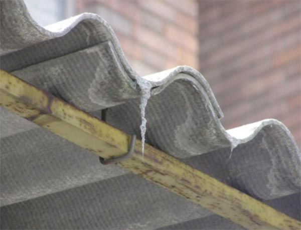 Sanzione manufatti amianto - Copertura in eternit Sanzione manufatti amianto - Copertura in amianto